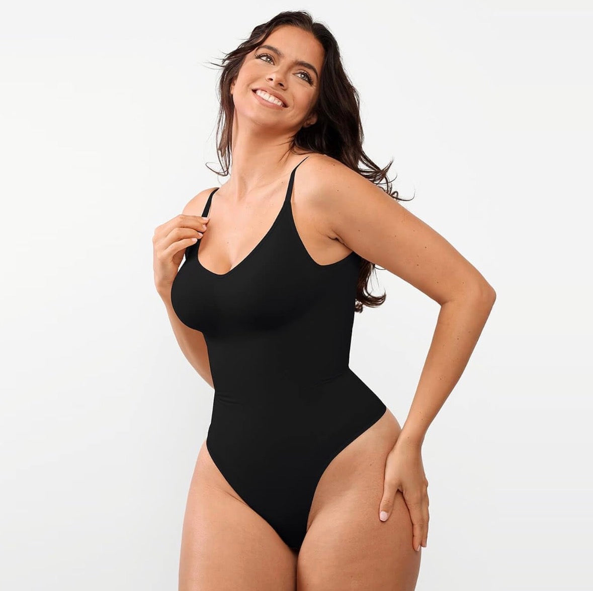 Byzyria Lyra – Body Effet String Dos Nu